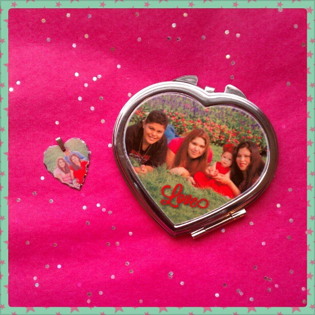 Custom Pendant and Compact Mirror made with sublimation printing
