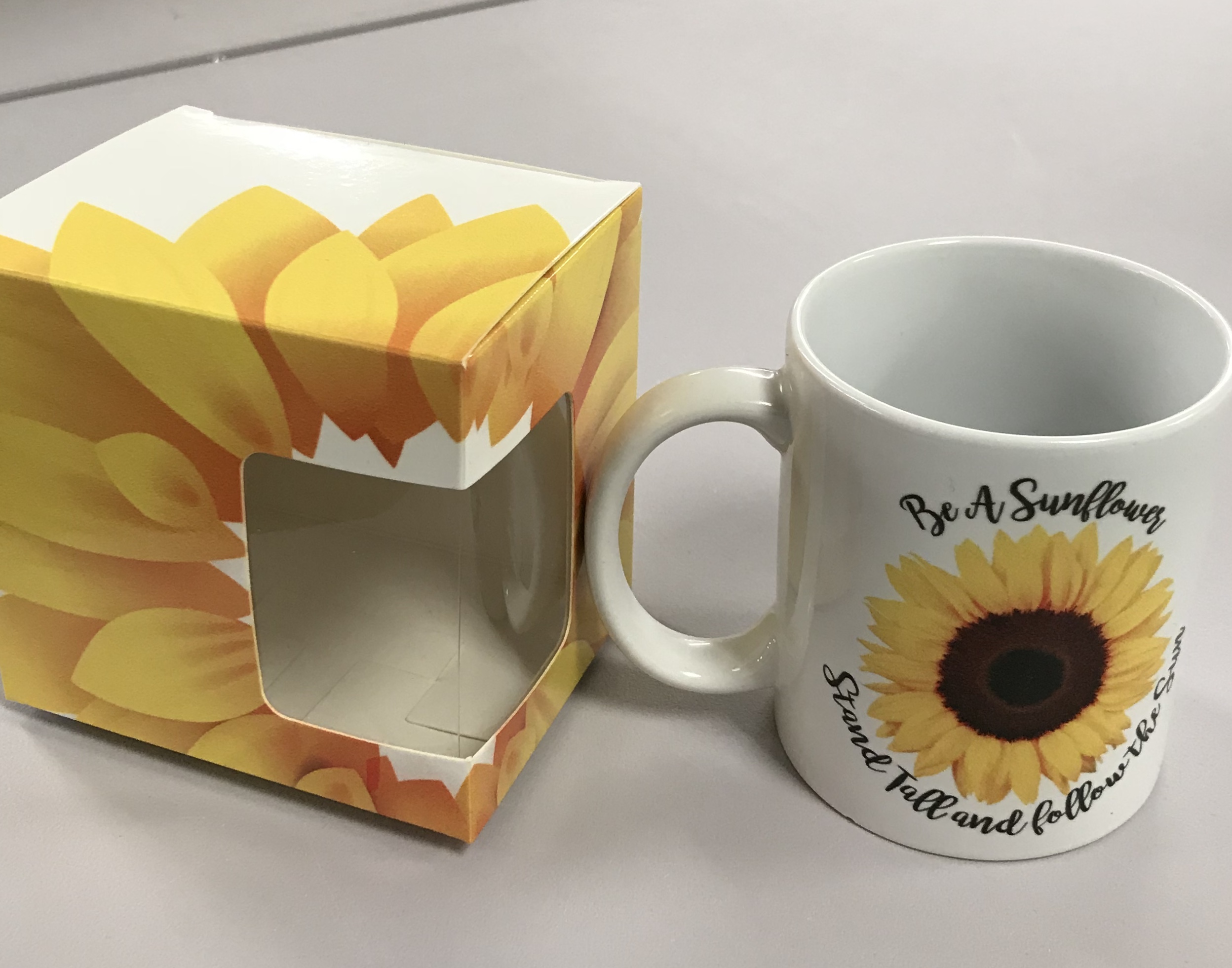 Mug and mug box made with sublimation printing