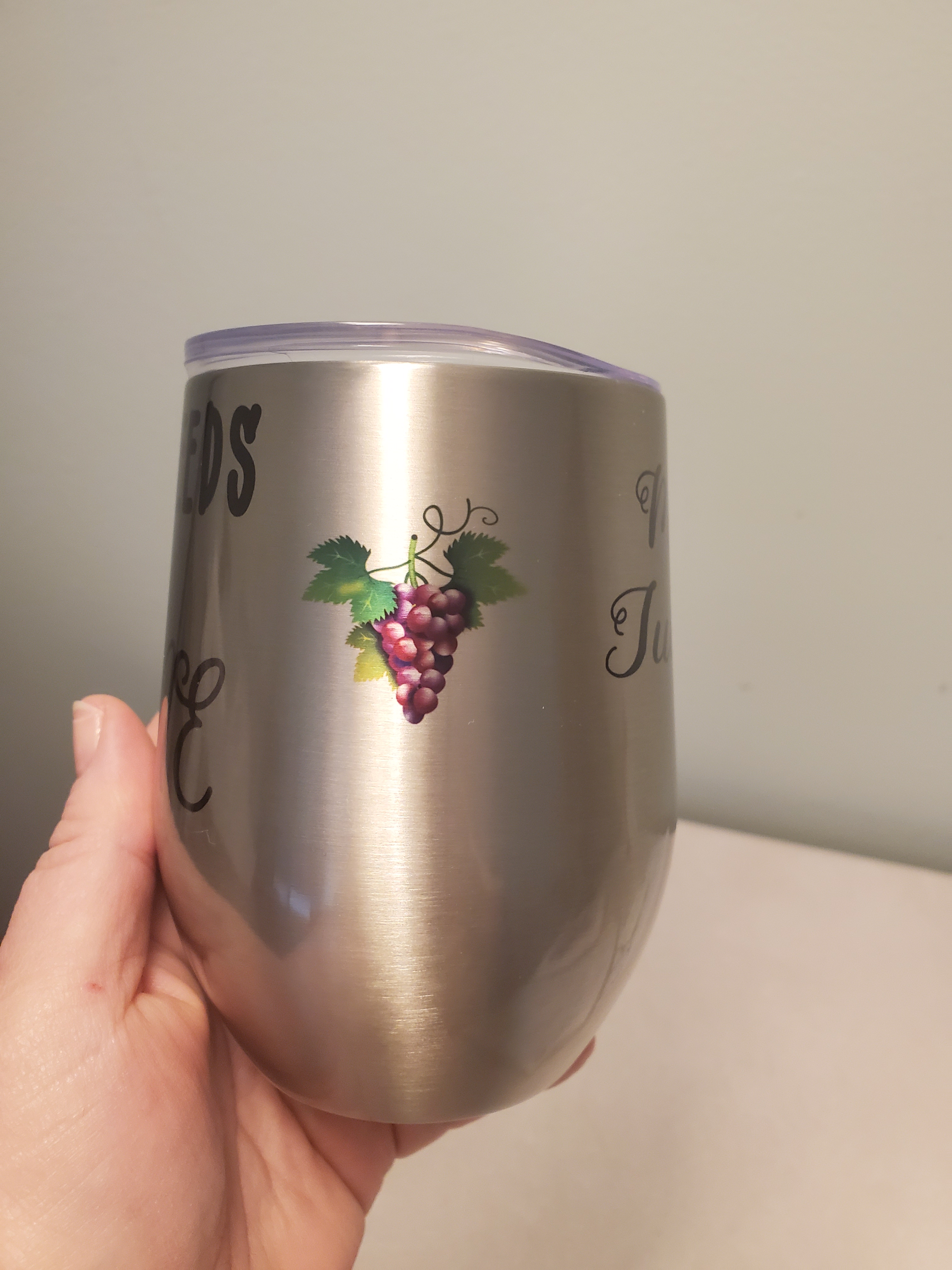 Wine tumbler made with sublimation printing