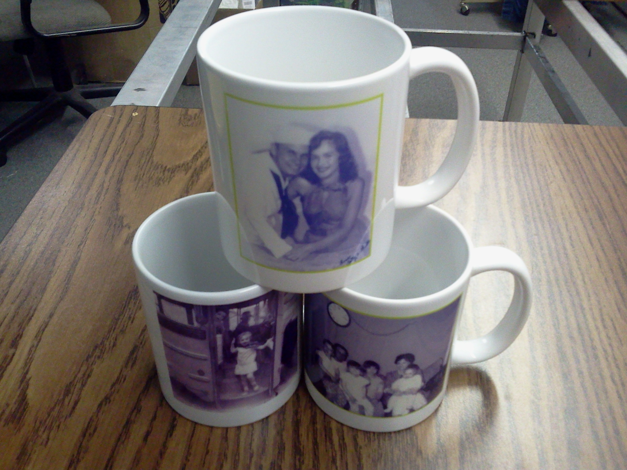 Photo mugs made with sublimation printing