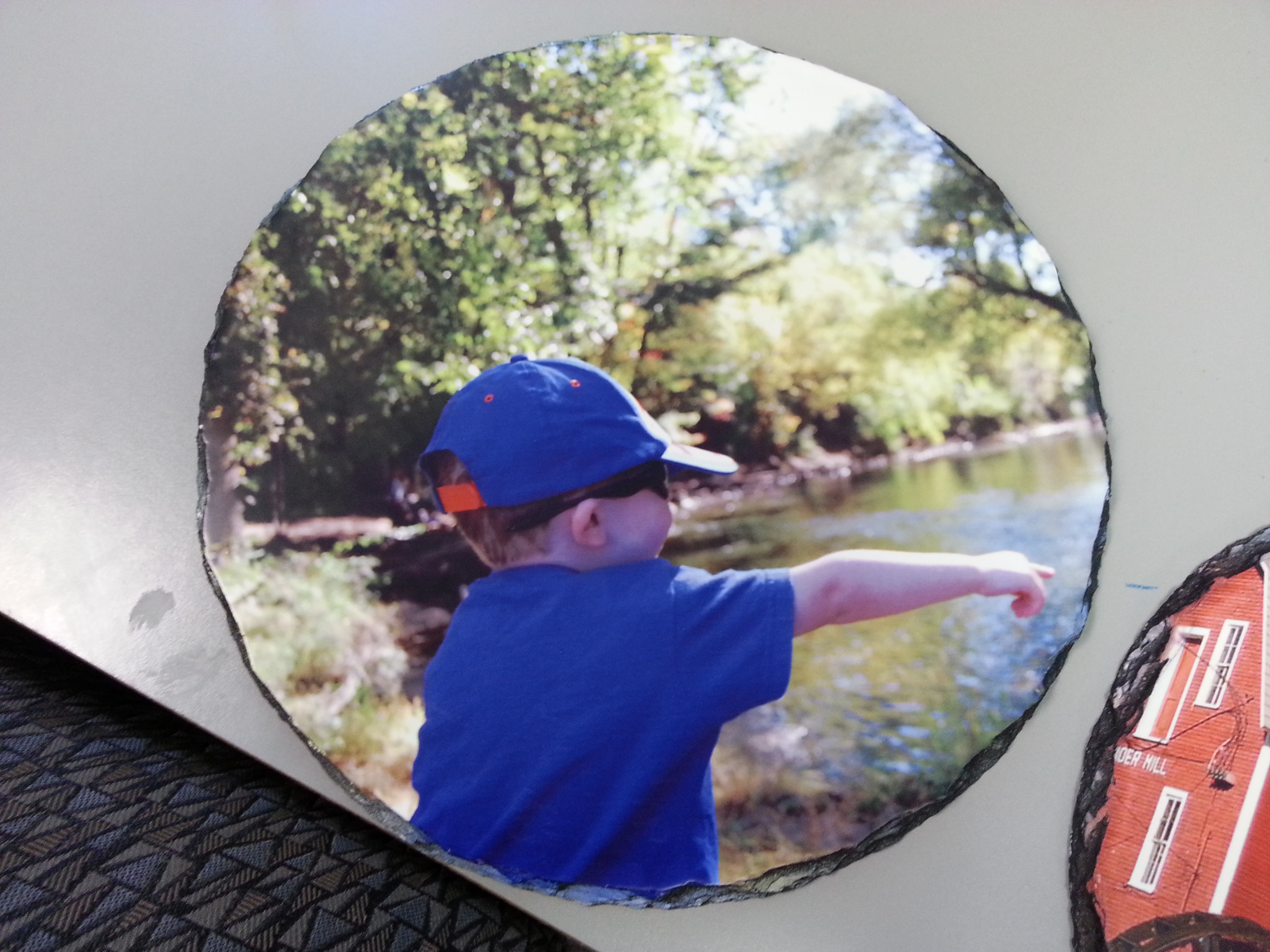 Round Slate made with sublimation printing