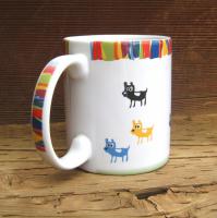 Original & playful, this mug is for the dog lover in you.