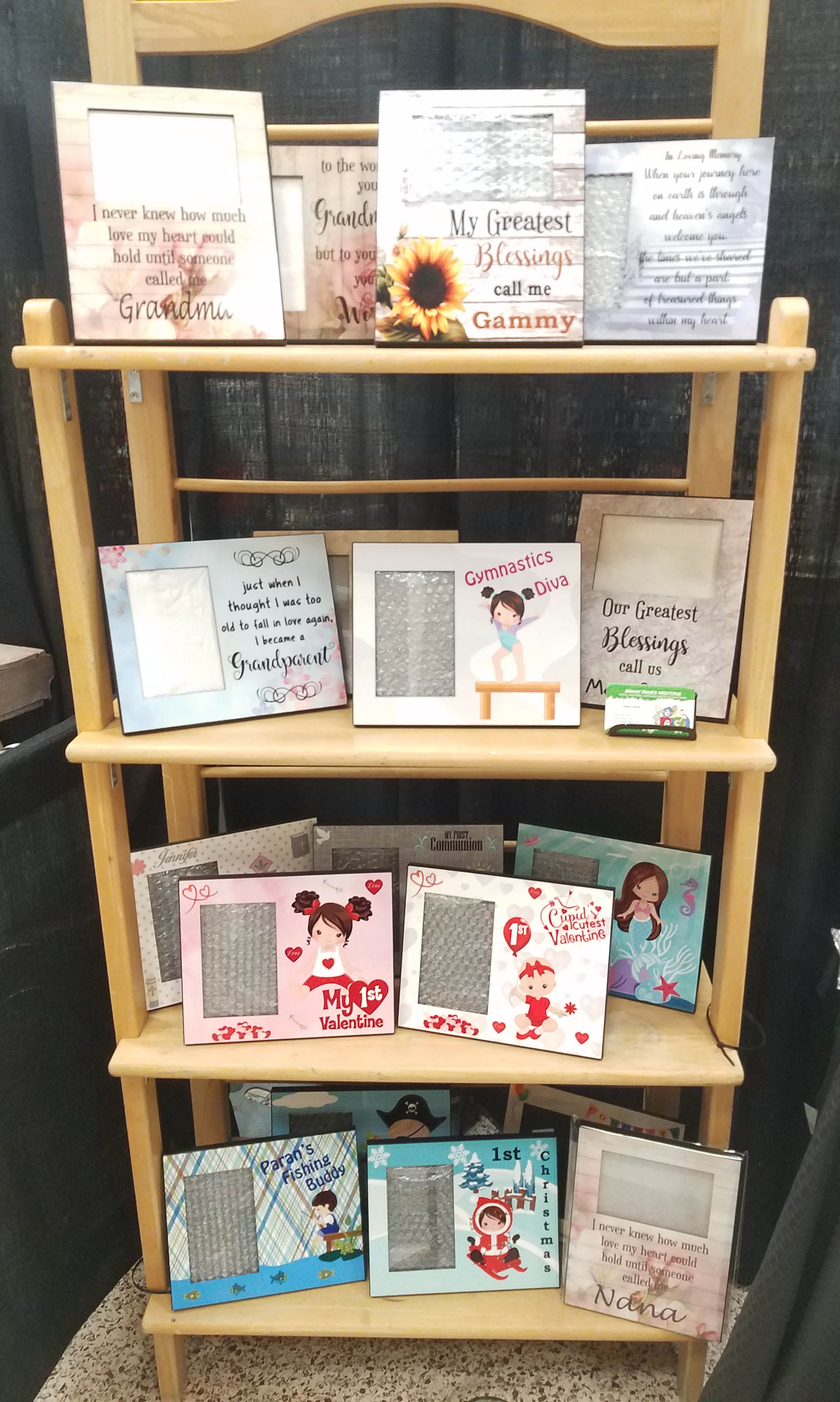 Picture frame display made with sublimation printing