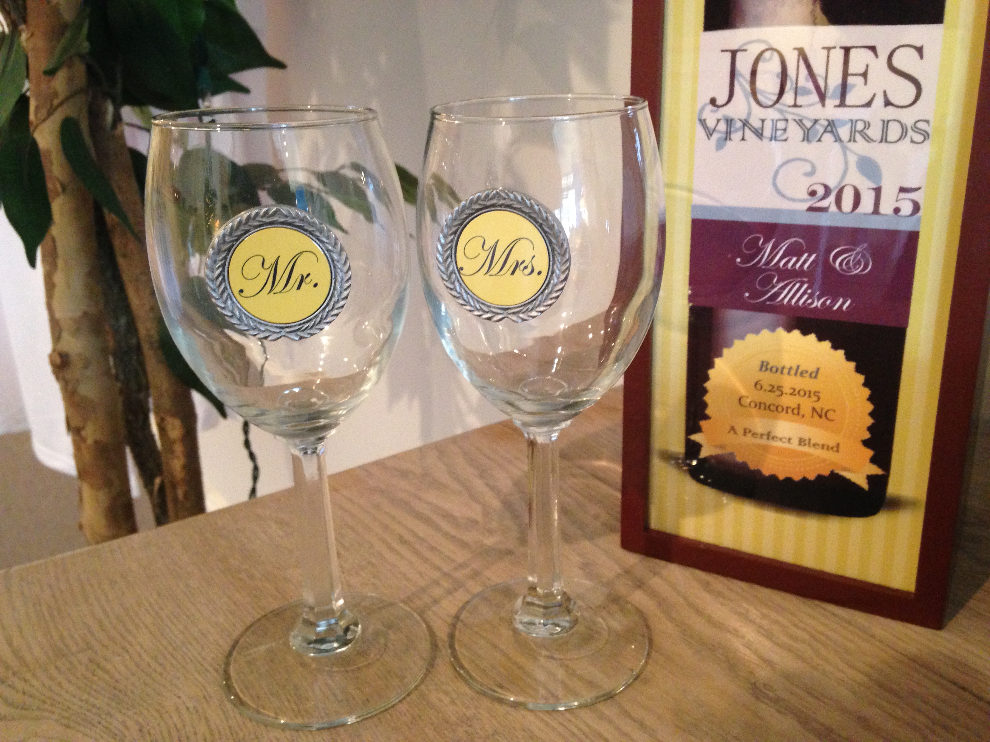 Mr. & Mrs. Wine Glasses made with sublimation printing