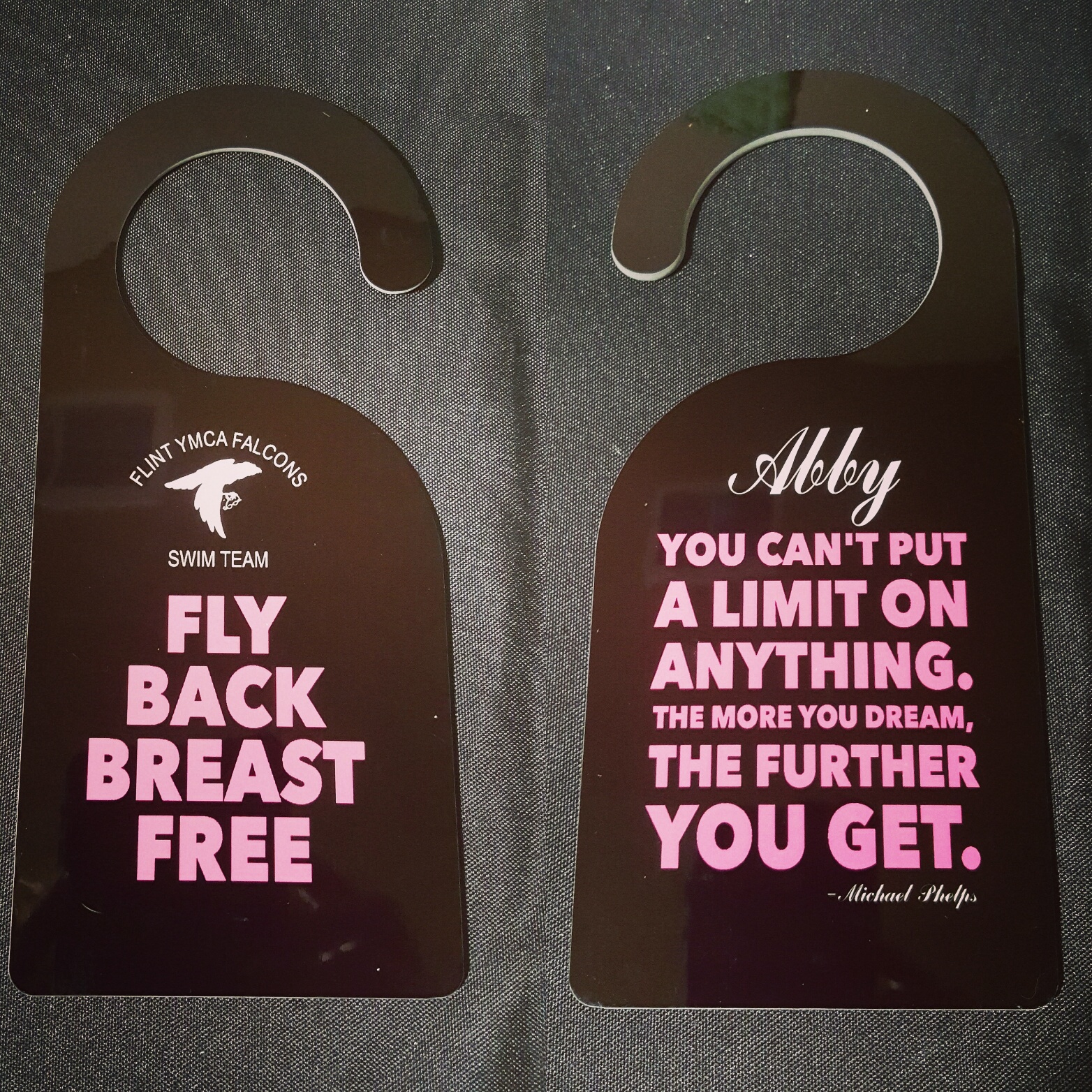 Door hanger made with sublimation printing