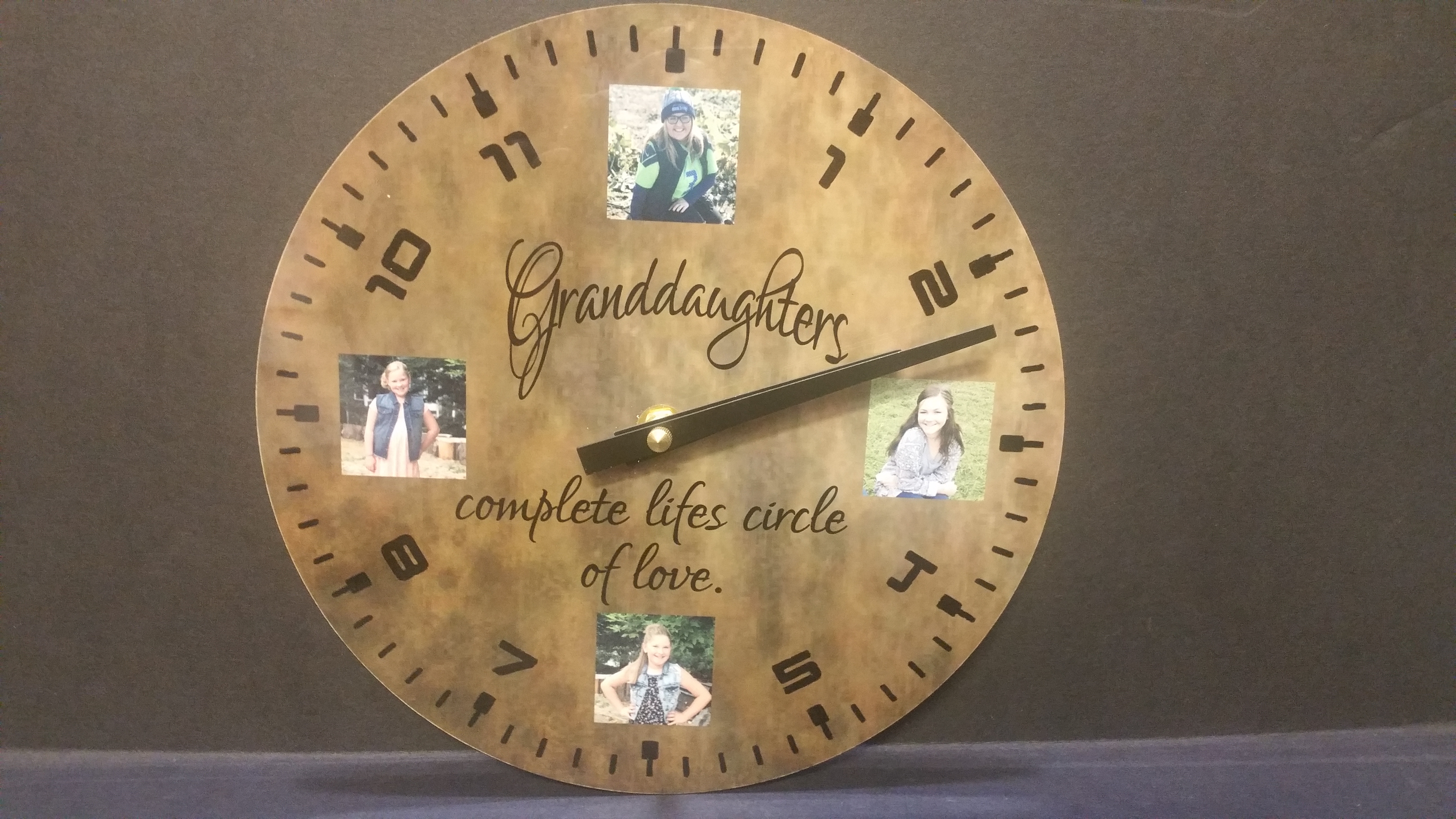 Grandchildren clock made with sublimation printing