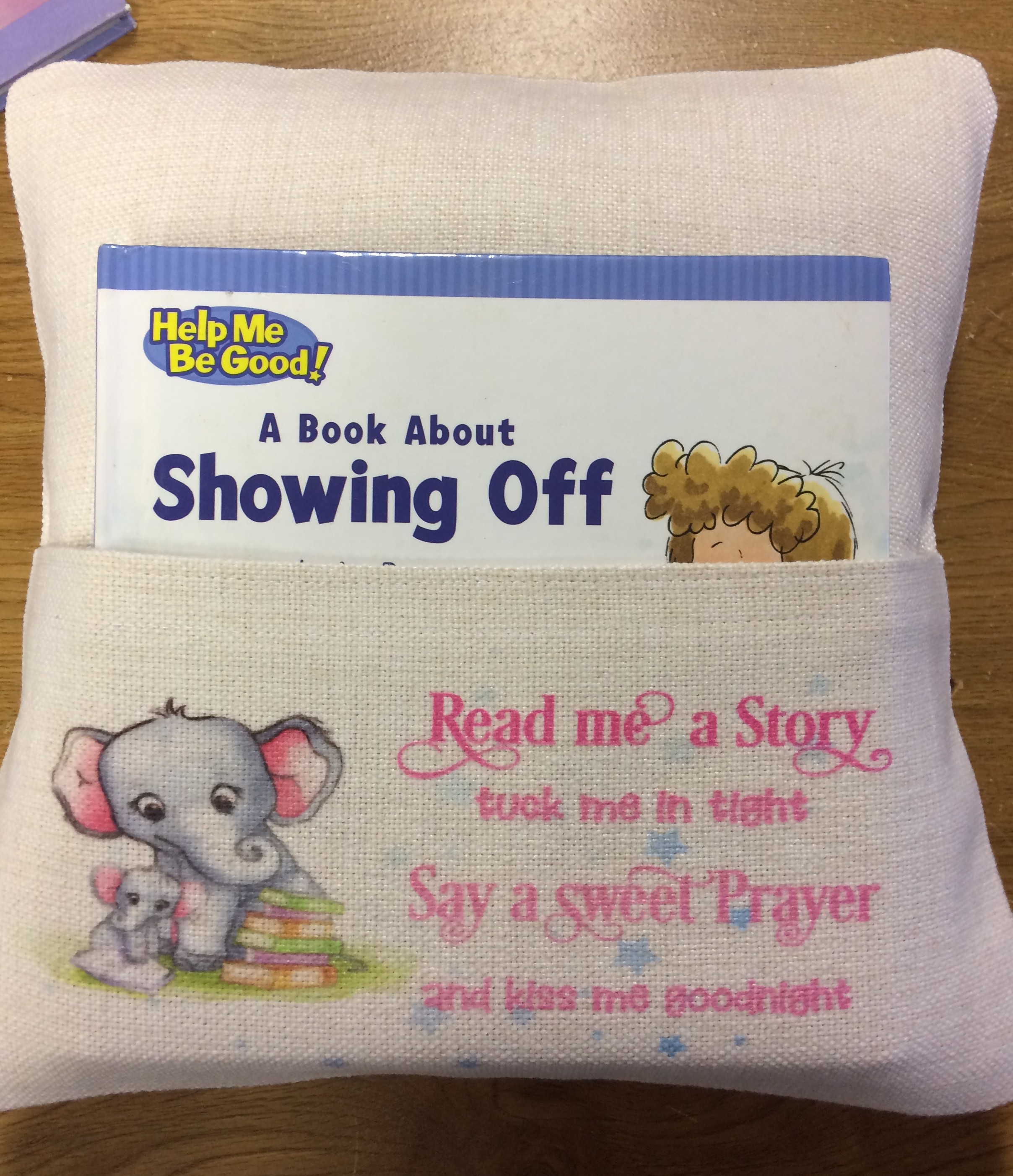 Pillow with Pocket for Book made with sublimation printing
