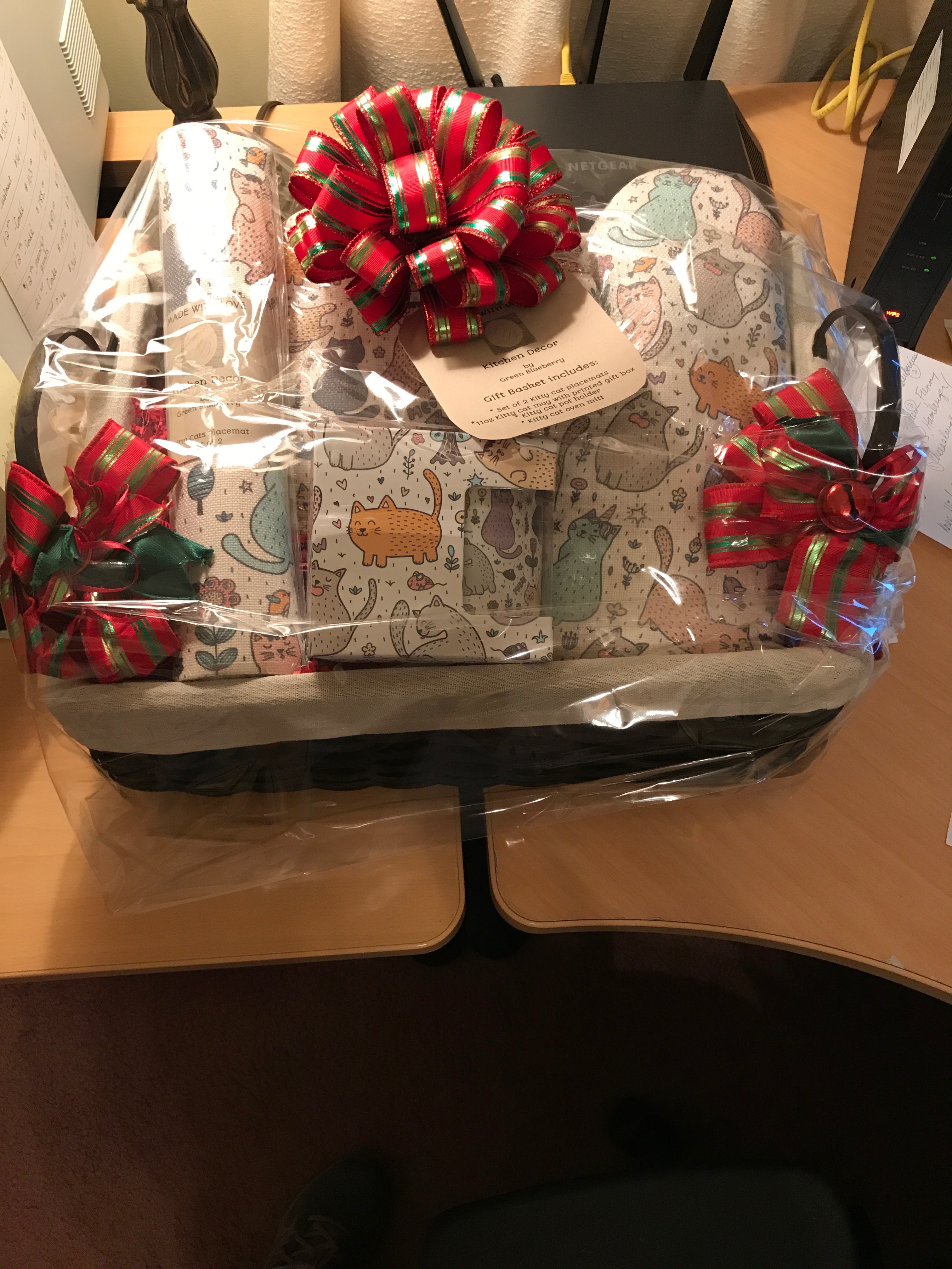 I did this as a donation for my local school PTSA. The gift basket includes a set of linen plac