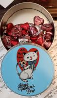 Valentine cat tin round can. Can be filled with candy...etc