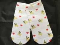 This adorable pair of unisex no-show (below the ankle) pug socks make the perfect gift for any 